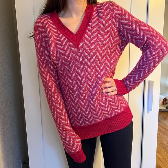 rag & bone Biata V-Neck Sweater, Sz S | Wool, Radish Pink - Picture 2 of 12